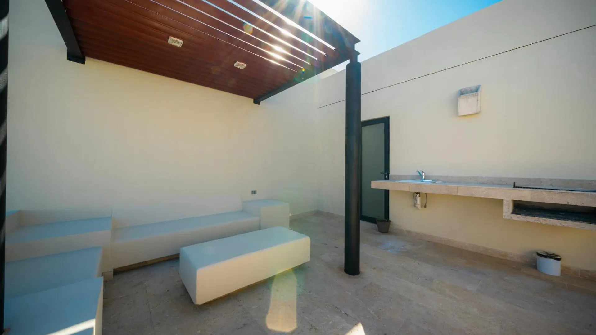 Apartment 1 Bedroom Penthouse With Pool - Palmares Playa del Carmen