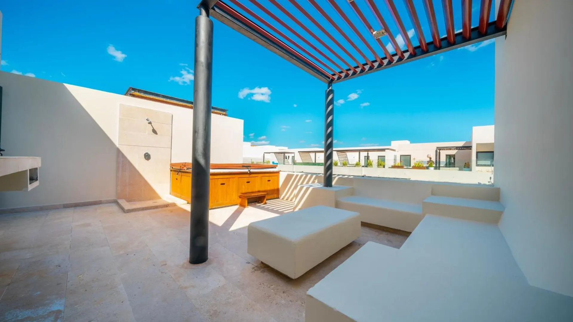1 Bedroom Penthouse With Pool - Palmares Playa del Carmen