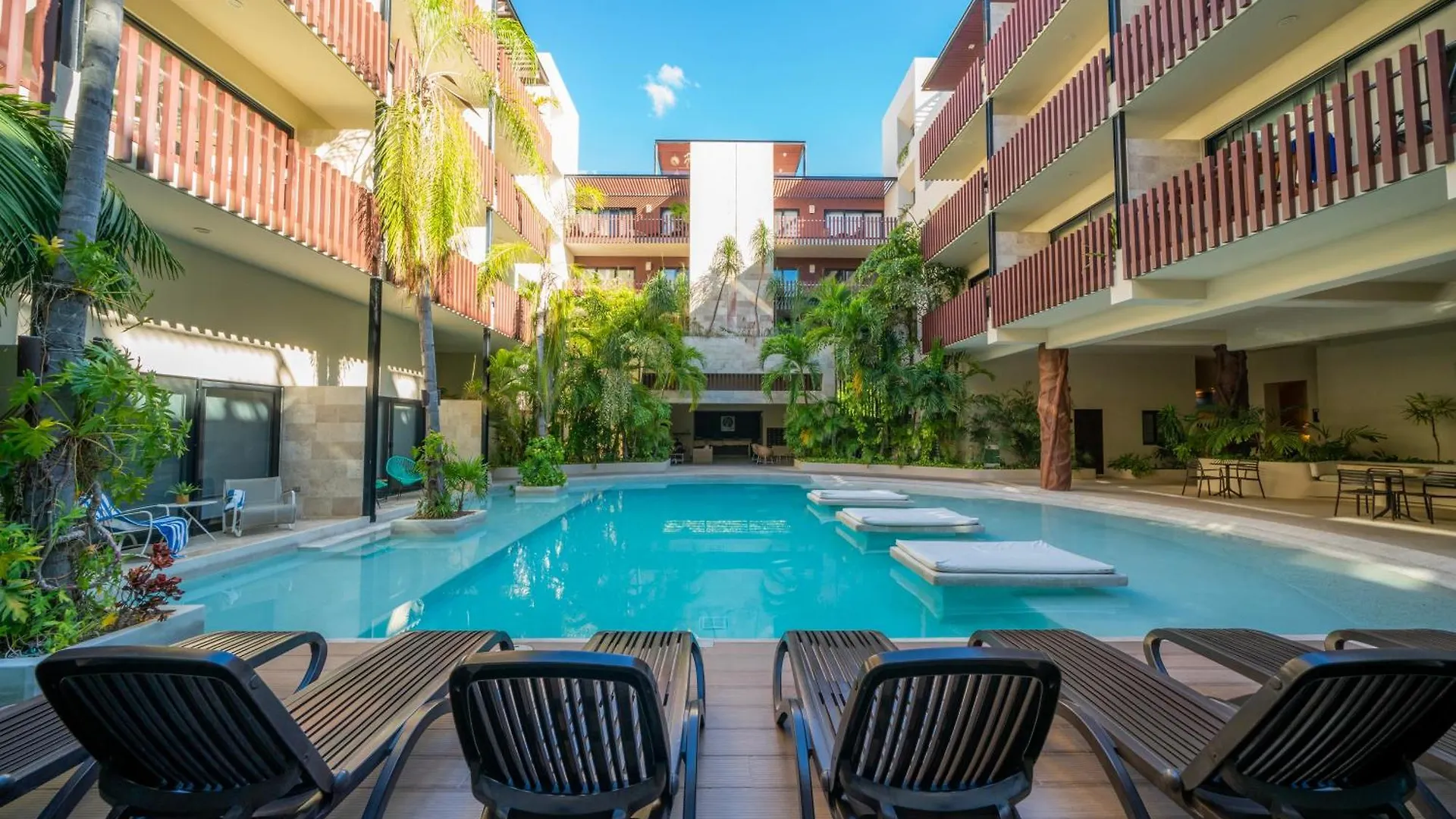 1 Bedroom Penthouse With Pool - Palmares Playa del Carmen